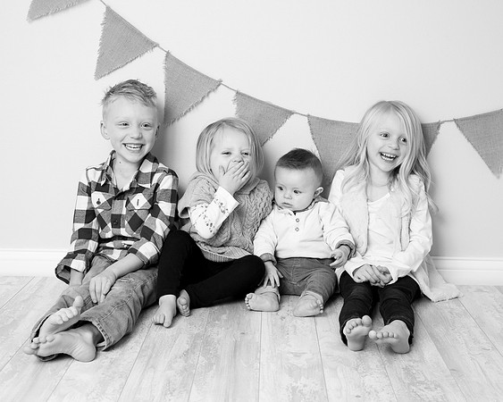 LillyBee Studio Ankeny, IA Child Photography #91