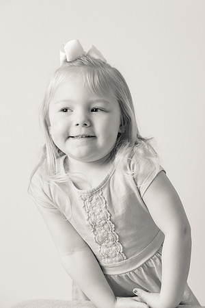 LillyBee Studio Ankeny, IA Child Photography #95